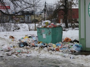 свалка мусора по ул. Малых