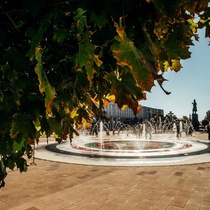 Светомузыкальный фонтан в Курске
