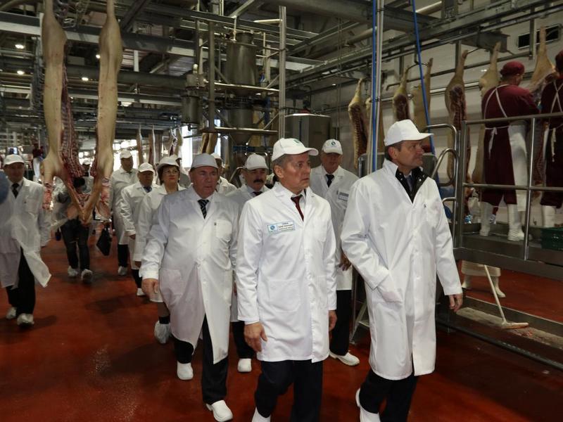 Новый мясоперерабатывающий комплекс открыли в Курской области 