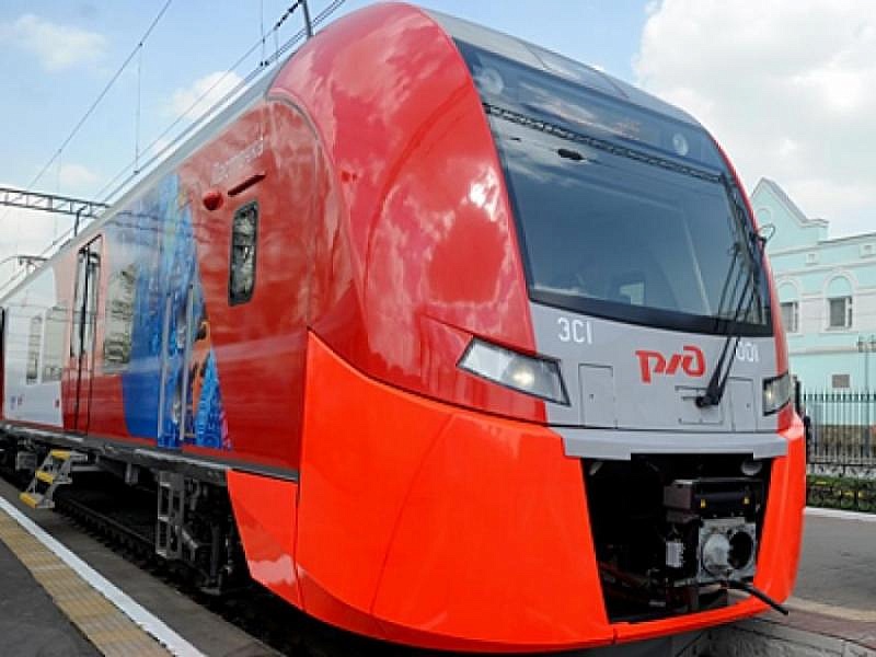Пассажиров из Москвы до Курска доставят новые "Ласточки"