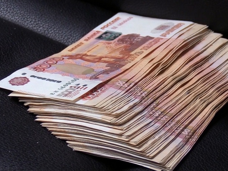 Курянка потеряла на "биткоинах" 900 тысяч рублей