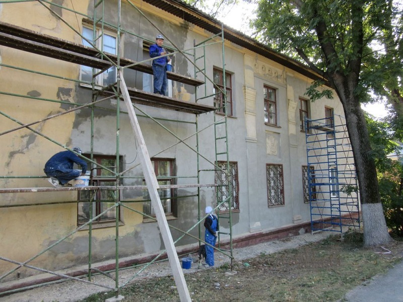 В Курской области отремонтируют 200 многоэтажек
