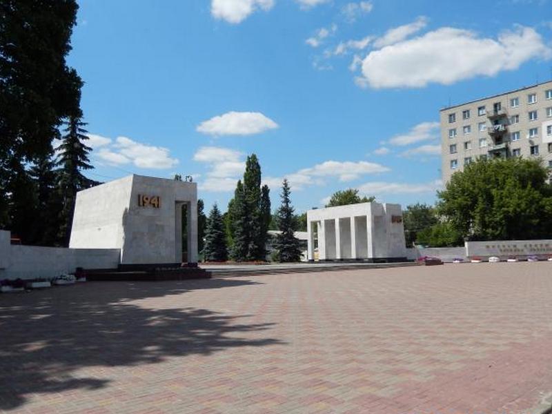 В Курске отремонтируют памятники и мемориалы