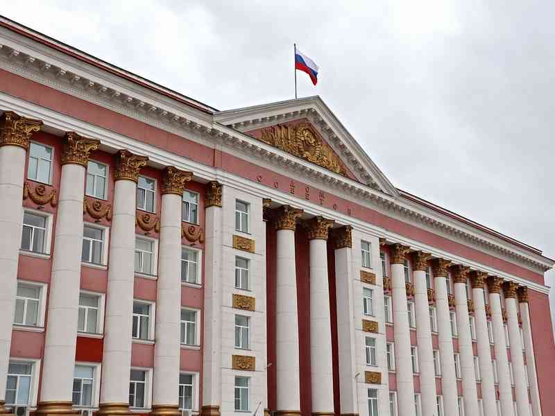 Студенты курских вузов получат стипендию губернатора