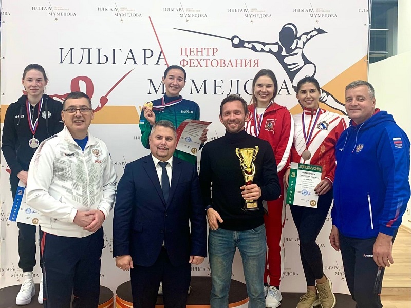 Курские фехтовальщики привезли медали со Всероссийских соревнований