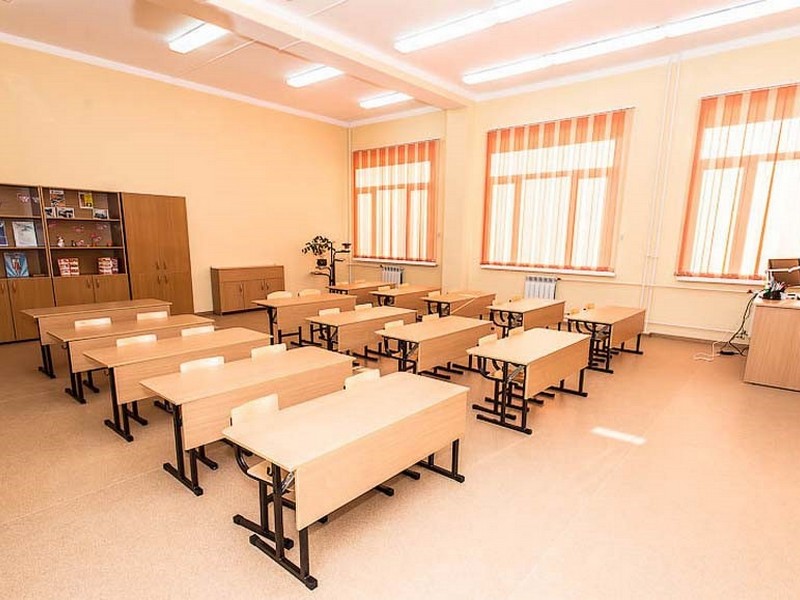 В школы Курска зачислены 900 детей из Донбасса