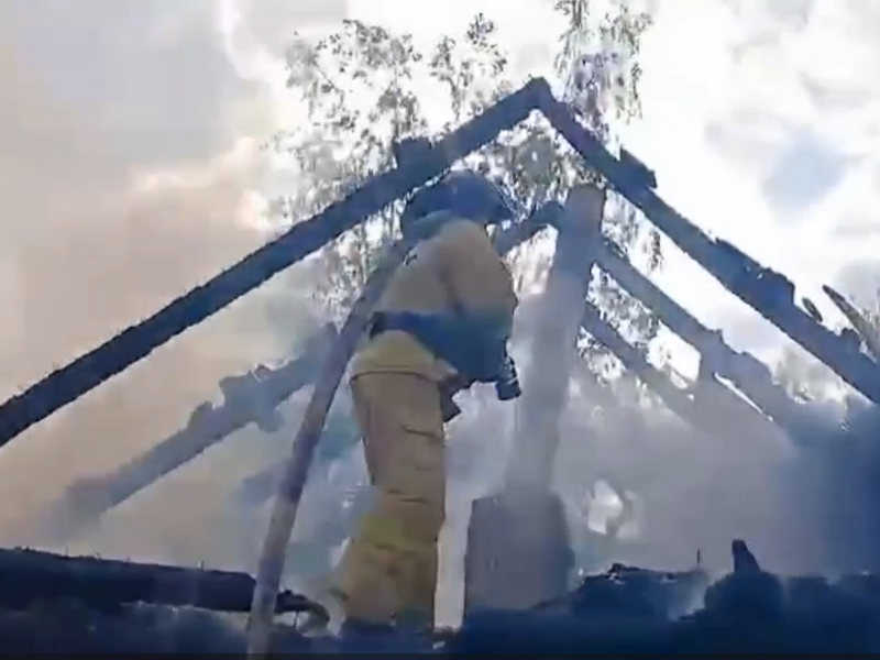 Курский школьник спас двух человек из огня