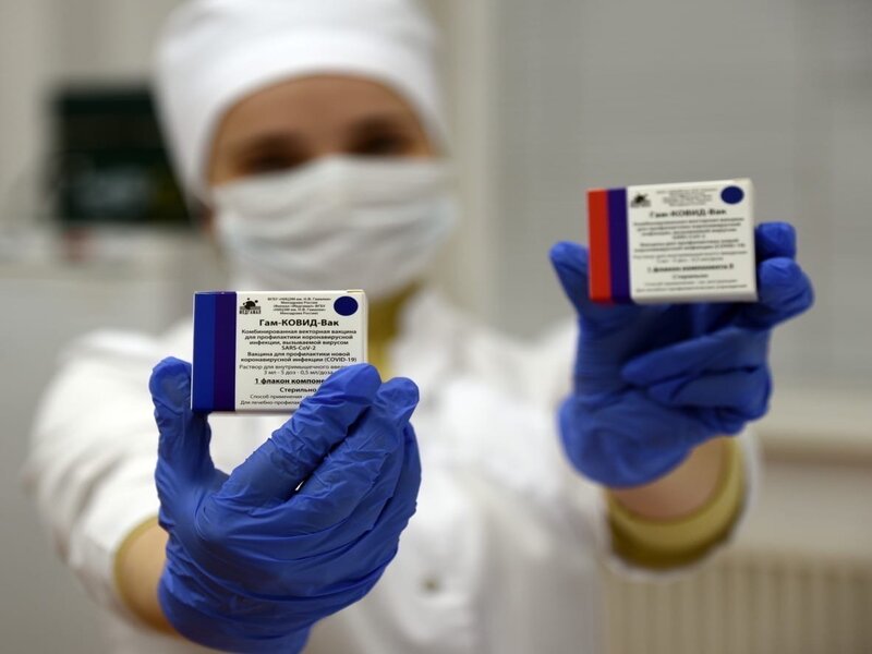 В Курской области ждут первую  в 2021 году партию вакцины от коронавируса